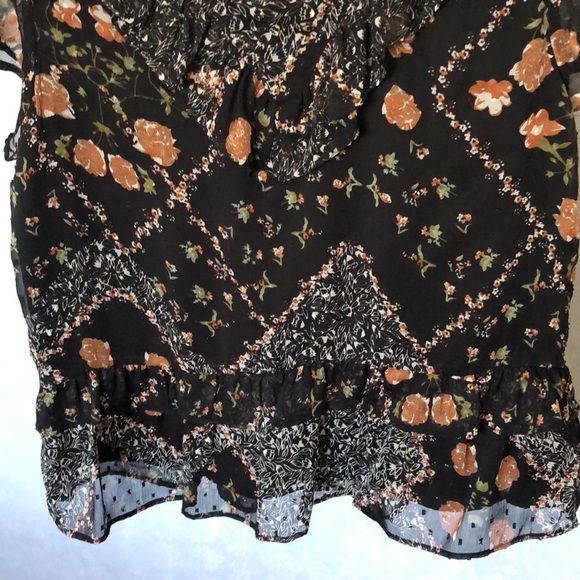 Walter Baker floral top short sleeves - Picture 7 of 7